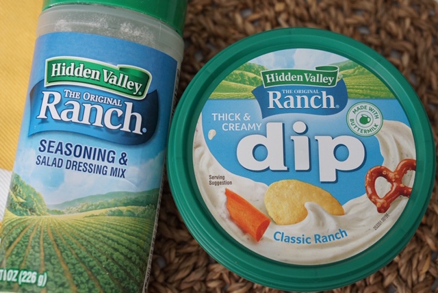 Hidden Valley Ranch Ready-to-Eat Dips and Seasoning Shakers 